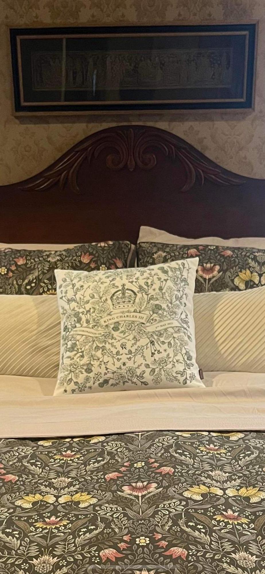 Antique1242 British Bed & Breakfast Enfield Zewnętrze zdjęcie